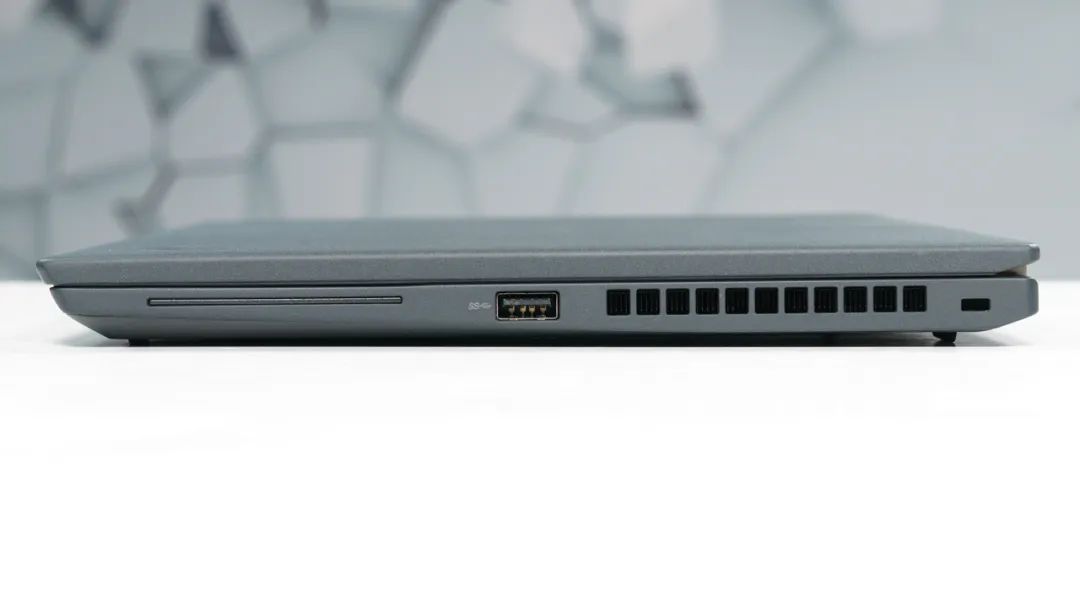 ThinkPad X系列发展史_ibm笔记本哪个系列好_ThinkPad X13 2022评测