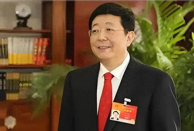 河北首富李兆廷东旭集团造假超千亿，致36万投资者血本无归