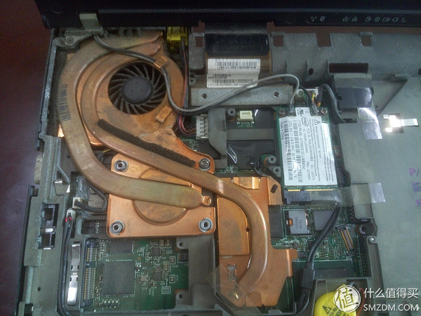 IBM T60拆机教程_老款IBM T60散热问题解决_ibm旧笔记本电脑多少钱