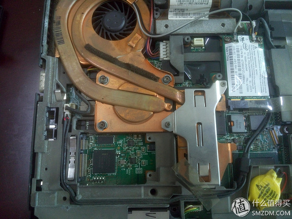 IBM T60拆机教程_老款IBM T60散热问题解决_ibm旧笔记本电脑多少钱