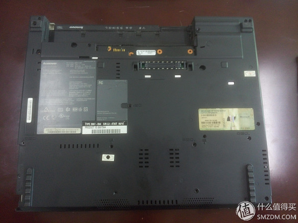 IBM T60拆机教程_ibm旧笔记本电脑多少钱_老款IBM T60散热问题解决