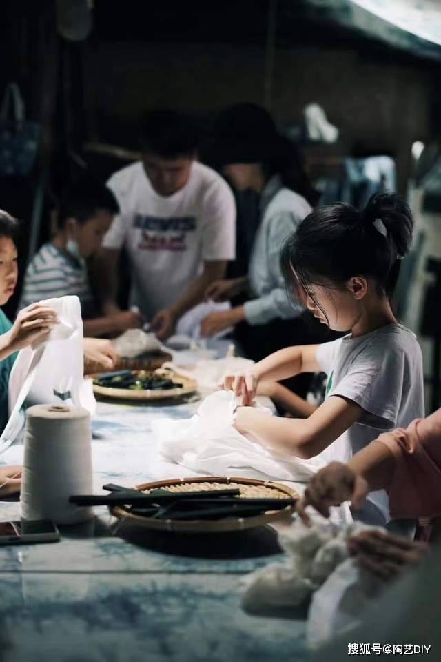 做什么手工简单赚钱_私人订制手工_手工爱好者变现方式