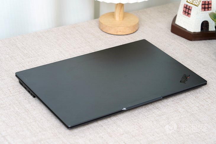 ibmx260_ThinkPad X9 15p Aura AI 2026 英特尔酷睿Ultra X7处理器 B390集成显卡