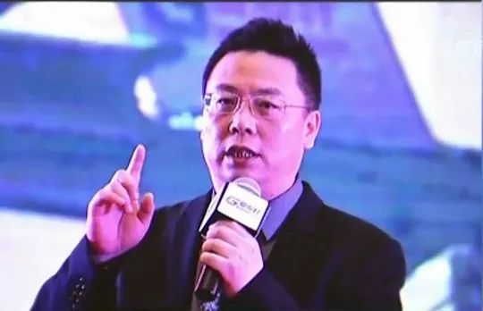 廖英强操纵市场处罚_股市评论家廖英强_证监会处罚廖英强操纵市场细节